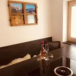Paula *
